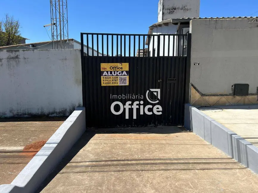 Foto 1 de Casa com 3 quartos para alugar, 90m2 em Vila João Luiz de Oliveira, Anapolis - GO