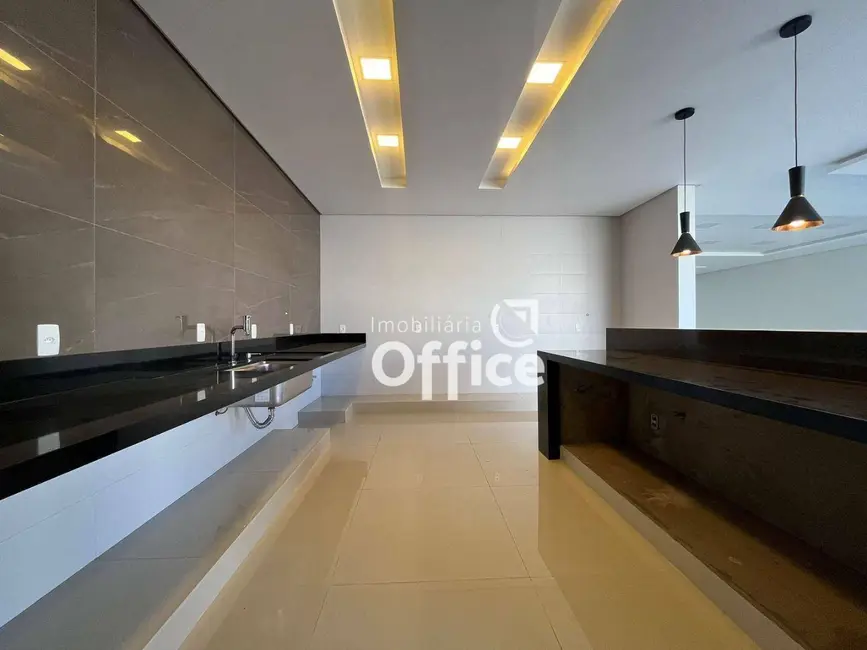 Sobrado com 3 quartos à venda, 490m2 em Residencial Anaville, Anapolis - GO - imagem 7 Foto 7 de Sobrado com 3 quartos à venda, 490m2 em Residencial Anaville, Anapolis - GO