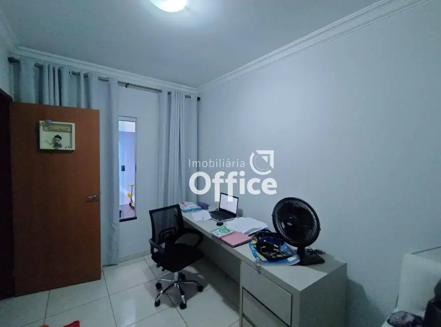 Casa com 3 quartos à venda, 150m2 em Jibran El Hadj, Anapolis - GO - imagem 6 Foto 6 de Casa com 3 quartos à venda, 150m2 em Jibran El Hadj, Anapolis - GO
