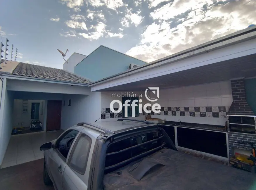 Casa com 3 quartos à venda, 150m2 em Jibran El Hadj, Anapolis - GO - imagem 4 Foto 4 de Casa com 3 quartos à venda, 150m2 em Jibran El Hadj, Anapolis - GO