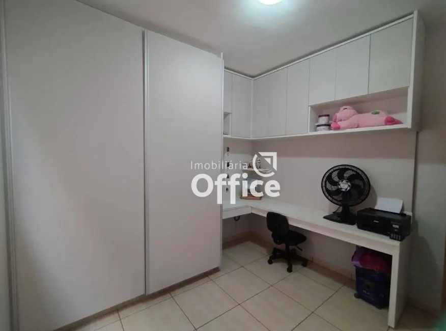 Casa com 3 quartos à venda, 200m2 em Jibran El Hadj, Anapolis - GO - imagem 7 Foto 7 de Casa com 3 quartos à venda, 200m2 em Jibran El Hadj, Anapolis - GO