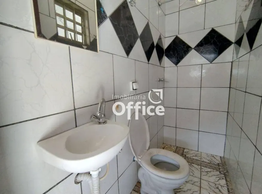 Casa com 3 quartos à venda, 300m2 em Vila Fabril, Anapolis - GO - imagem 7 Foto 7 de Casa com 3 quartos à venda, 300m2 em Vila Fabril, Anapolis - GO