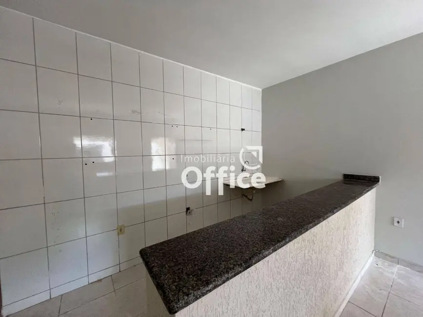 Foto 5 de Casa com 2 quartos para alugar, 125m2 em Anapolis - GO