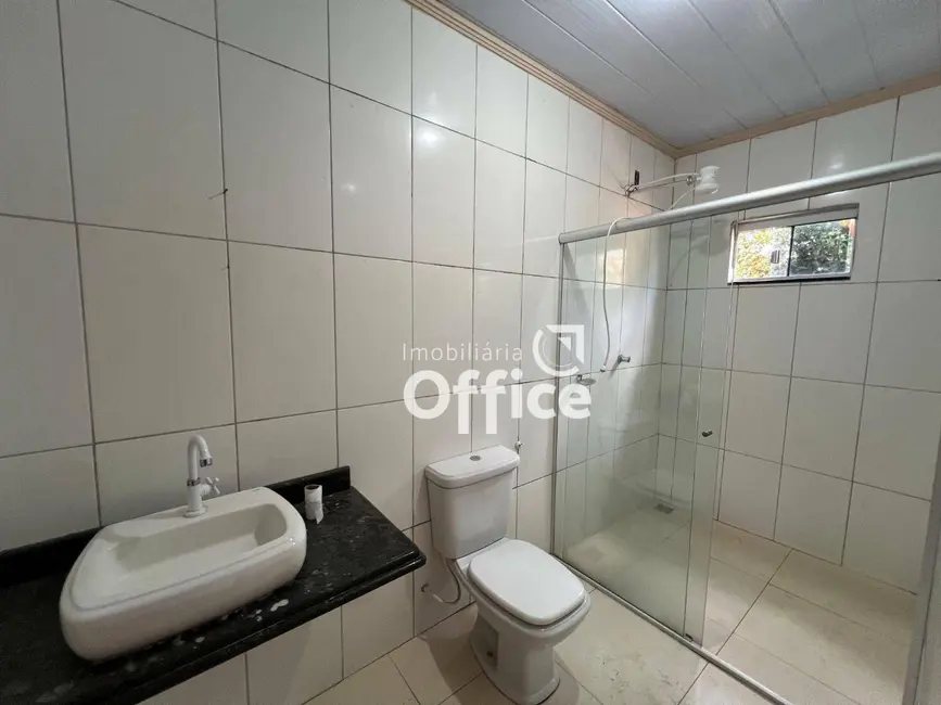 Foto 9 de Casa com 3 quartos para alugar, 250m2 em Residencial Geovanni Braga, Anapolis - GO
