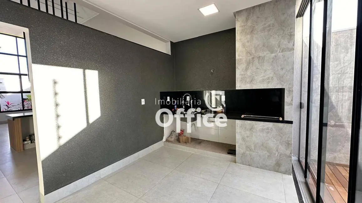 Foto 6 de Casa com 3 quartos à venda, 200m2 em Jardim Itália, Anapolis - GO