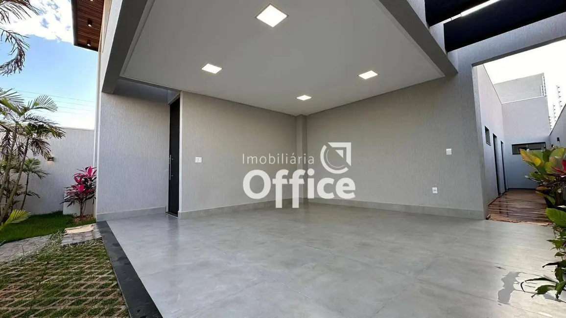 Foto 1 de Casa com 3 quartos à venda, 200m2 em Jardim Itália, Anapolis - GO