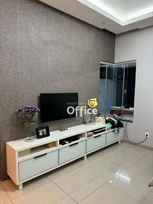 Casa com 2 quartos à venda, 360m2 em Anapolis - GO - imagem 9 Foto 9 de Casa com 2 quartos à venda, 360m2 em Anapolis - GO