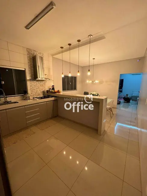 Casa com 2 quartos à venda, 360m2 em Anapolis - GO - imagem 5 Foto 5 de Casa com 2 quartos à venda, 360m2 em Anapolis - GO