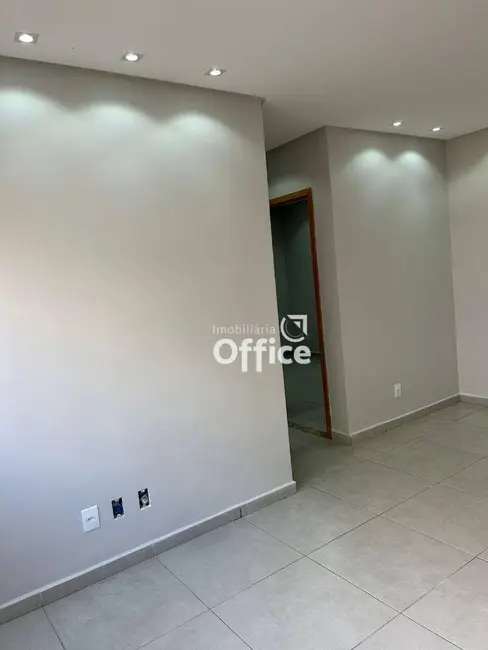 Foto 4 de Apartamento com 2 quartos à venda, 55m2 em Jibran El Hadj, Anapolis - GO