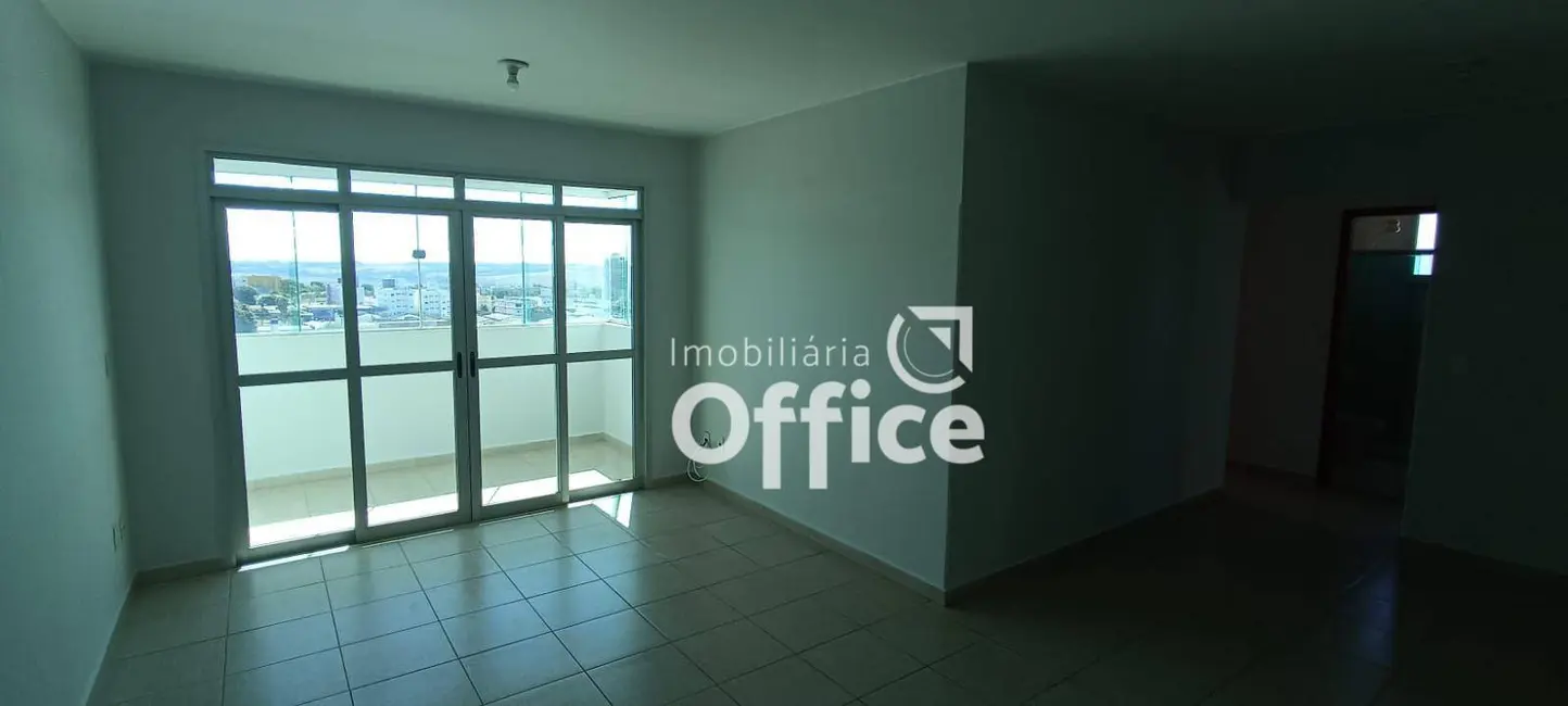 Foto 1 de Apartamento com 3 quartos à venda, 93m2 em Vila Santa Isabel, Anapolis - GO
