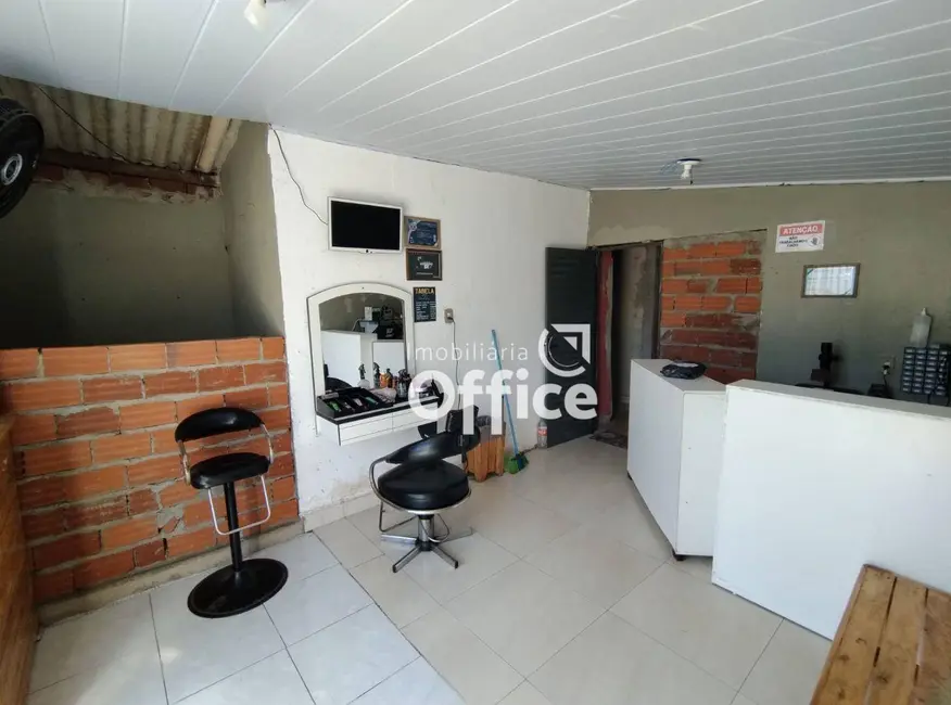 Casa com 2 quartos à venda, 154m2 em Parque Calixtópolis, Anapolis - GO - imagem 9 Foto 9 de Casa com 2 quartos à venda, 154m2 em Parque Calixtópolis, Anapolis - GO