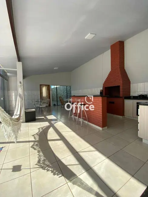 Foto 1 de Casa com 4 quartos à venda, 360m2 em Vila Santa Isabel, Anapolis - GO