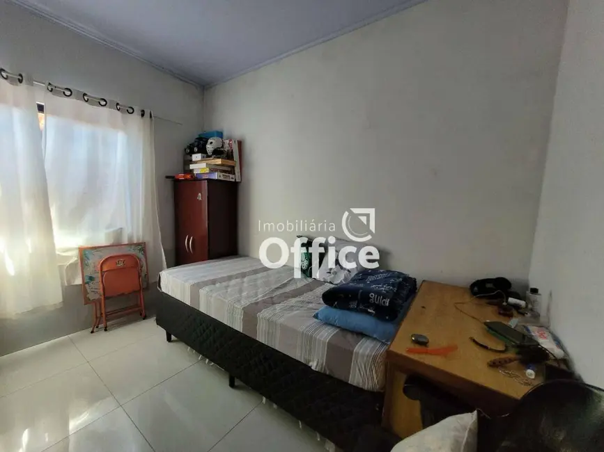 Foto 3 de Casa com 3 quartos à venda, 320m2 em Jardim das Américas 1ª Etapa, Anapolis - GO