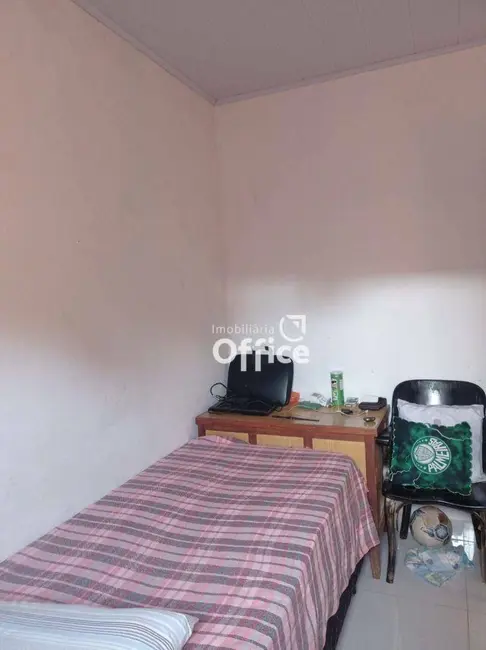 Foto 2 de Casa com 3 quartos à venda, 320m2 em Jardim das Américas 1ª Etapa, Anapolis - GO