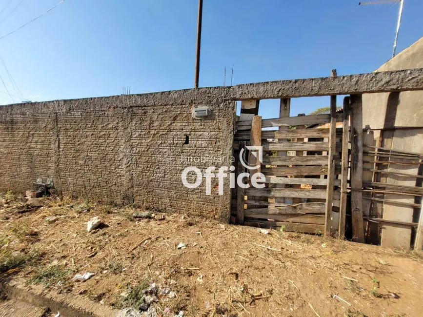 Foto 1 de Terreno / Lote à venda, 250m2 em Jardim Arco Verde, Anapolis - GO