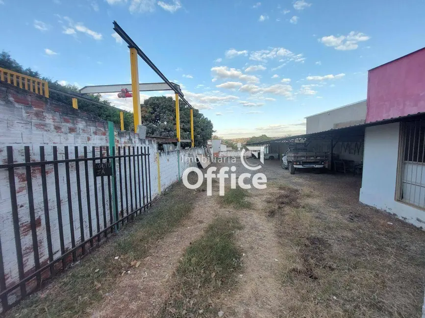 Foto 1 de Terreno / Lote à venda, 600m2 em Setor Sul Jamil Miguel, Anapolis - GO