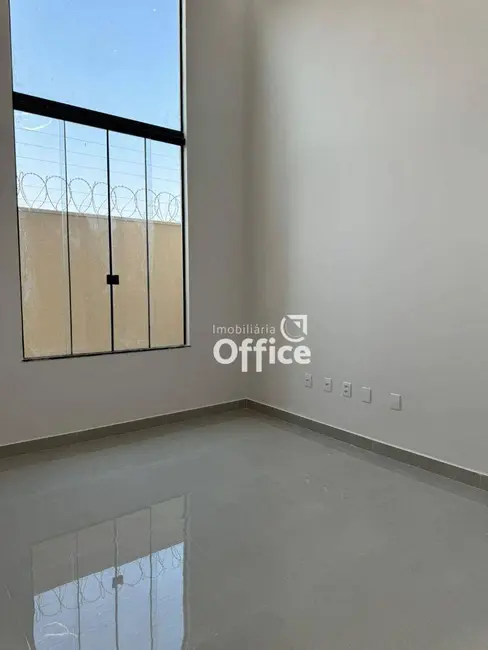 Foto 4 de Casa com 3 quartos à venda, 180m2 em Jardim Europa, Anapolis - GO