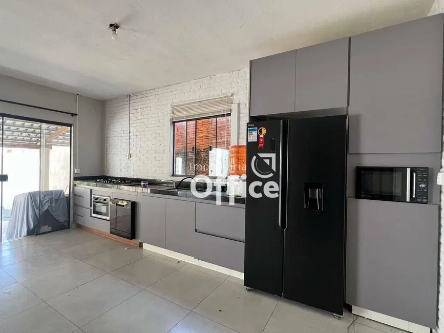 Foto 6 de Casa com 1 quarto à venda, 400m2 em Jardim Alexandrina, Anapolis - GO