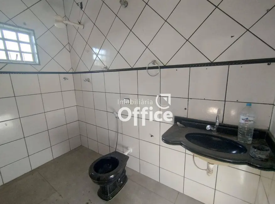 Foto 9 de Casa com 3 quartos à venda, 360m2 em Jardim Petrópolis, Anapolis - GO