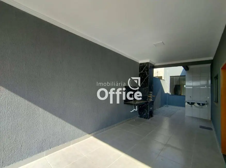 Foto 2 de Casa com 3 quartos à venda, 175m2 em Parque Calixtópolis, Anapolis - GO