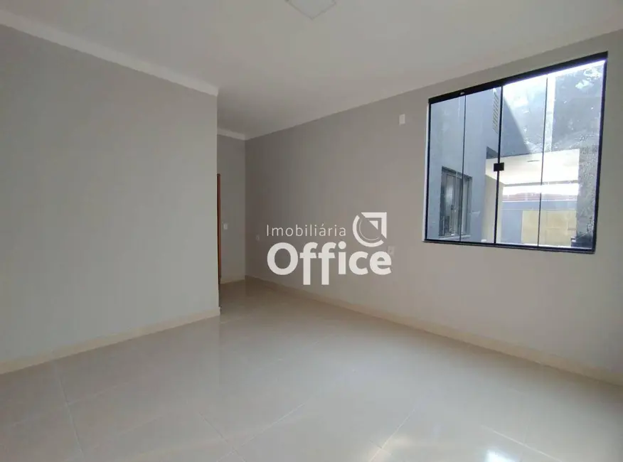Foto 6 de Casa com 3 quartos à venda, 175m2 em Parque Calixtópolis, Anapolis - GO