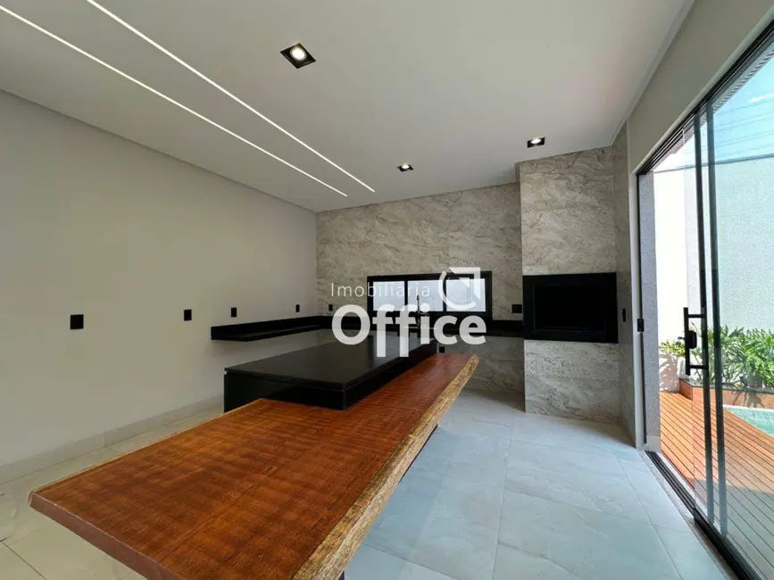 Casa com 3 quartos à venda, 300m2 em Parque Brasília 2ª Etapa, Anapolis - GO - imagem 9 Foto 9 de Casa com 3 quartos à venda, 300m2 em Parque Brasília 2ª Etapa, Anapolis - GO
