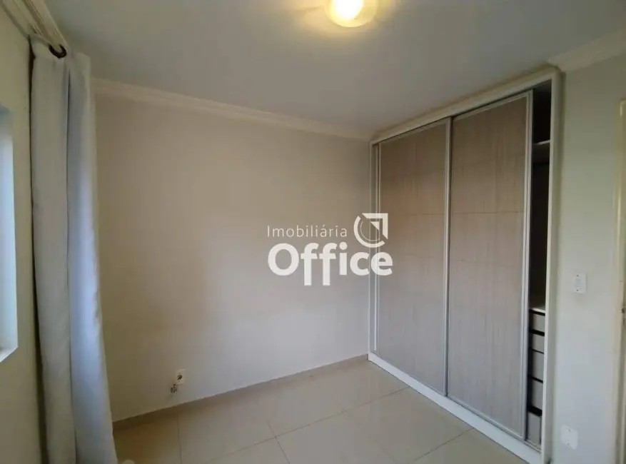 Foto 6 de Apartamento com 3 quartos à venda, 73m2 em Vila Santa Maria de Nazareth, Anapolis - GO