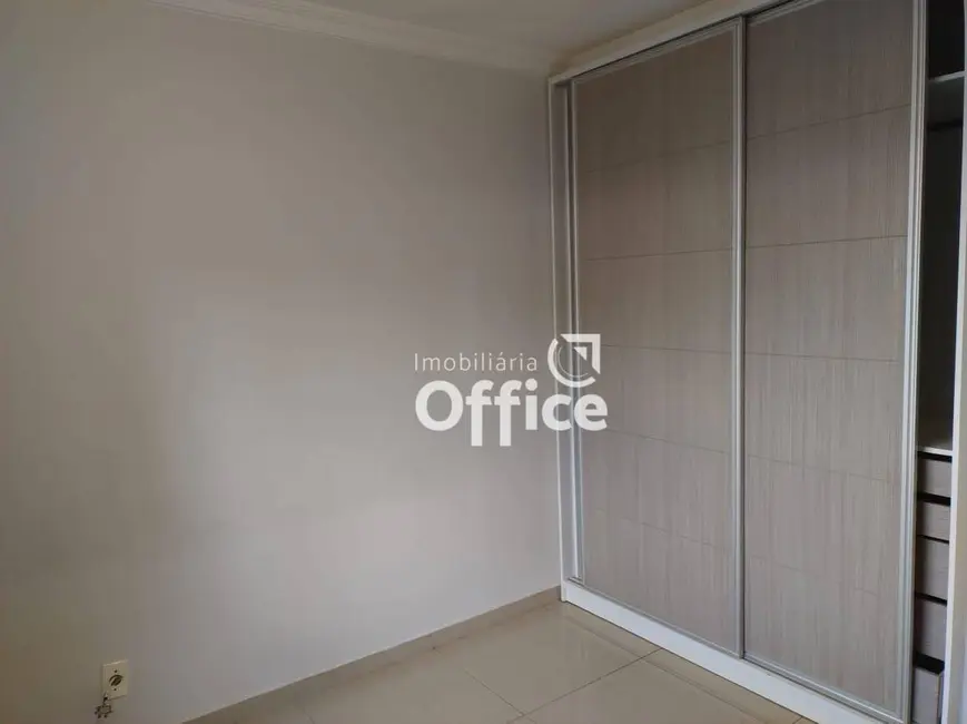 Foto 8 de Apartamento com 3 quartos à venda, 73m2 em Vila Santa Maria de Nazareth, Anapolis - GO