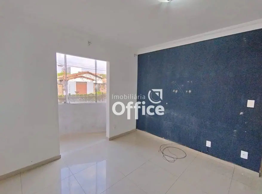 Foto 4 de Apartamento com 3 quartos à venda, 73m2 em Vila Santa Maria de Nazareth, Anapolis - GO
