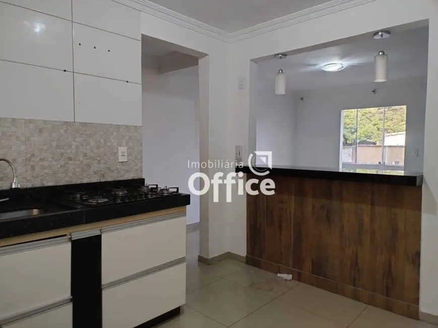 Foto 1 de Apartamento com 3 quartos à venda, 73m2 em Vila Santa Maria de Nazareth, Anapolis - GO