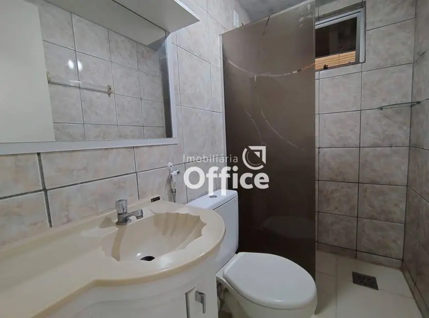Foto 9 de Apartamento com 3 quartos à venda, 73m2 em Vila Santa Maria de Nazareth, Anapolis - GO