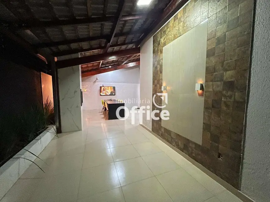 Foto 9 de Casa com 3 quartos à venda, 200m2 em Residencial Ayrton Senna, Anapolis - GO