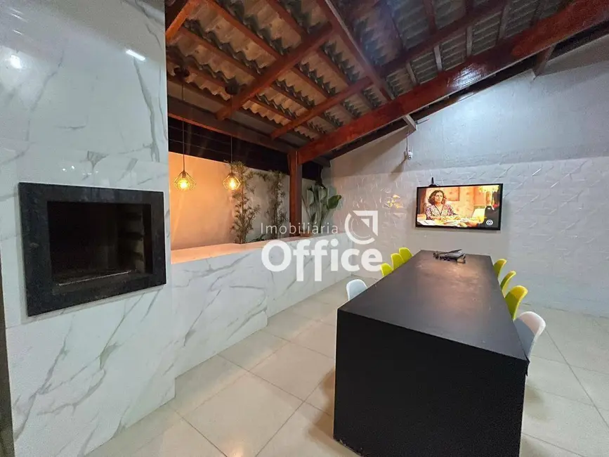 Foto 8 de Casa com 3 quartos à venda, 200m2 em Residencial Ayrton Senna, Anapolis - GO