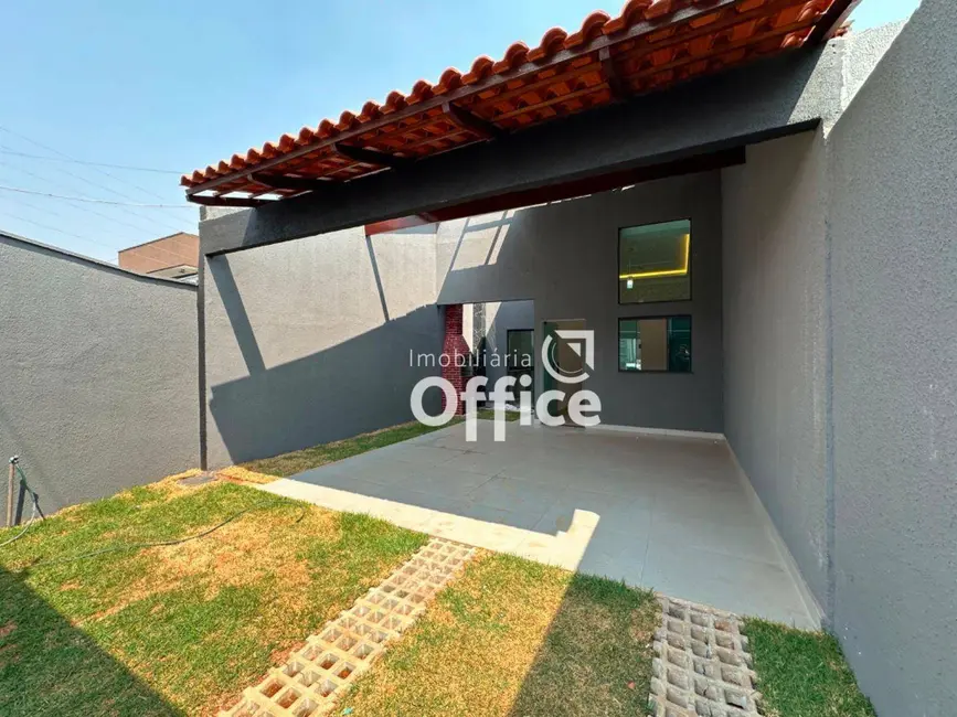 Foto 2 de Casa com 3 quartos à venda, 150m2 em Residencial Flor do Cerrado, Anapolis - GO