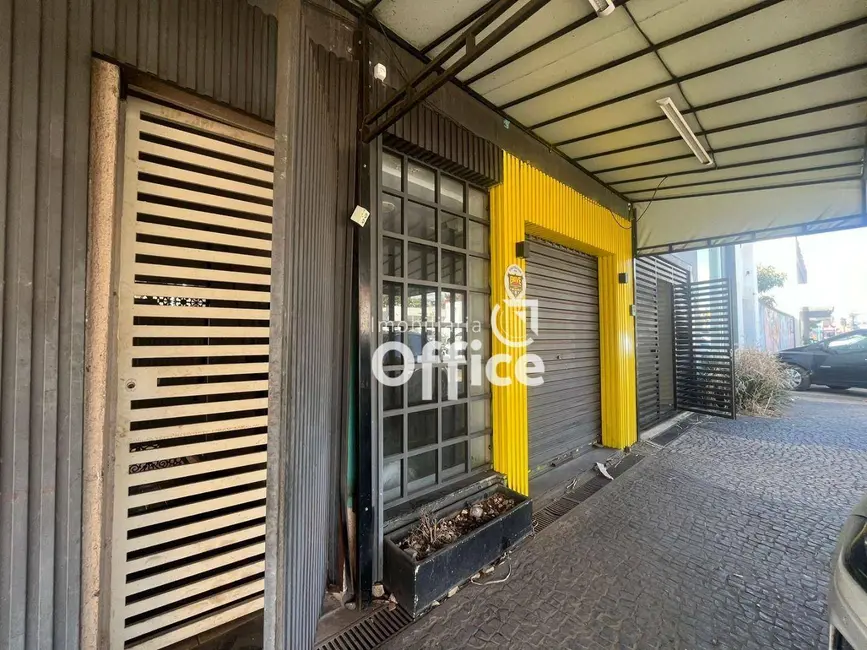 Foto 2 de Loja à venda, 482m2 em Jundiaí, Anapolis - GO