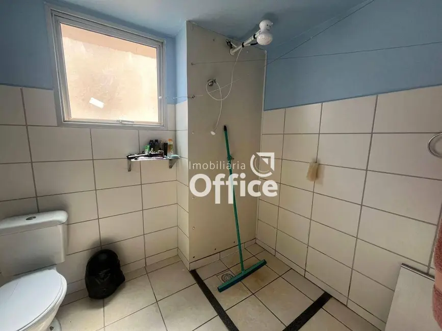 Foto 4 de Apartamento com 2 quartos à venda, 51m2 em Residencial Santo Antônio, Anapolis - GO