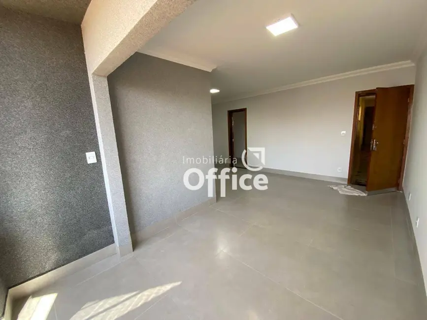 Foto 3 de Apartamento com 3 quartos à venda, 100m2 em Cidade Jardim, Anapolis - GO