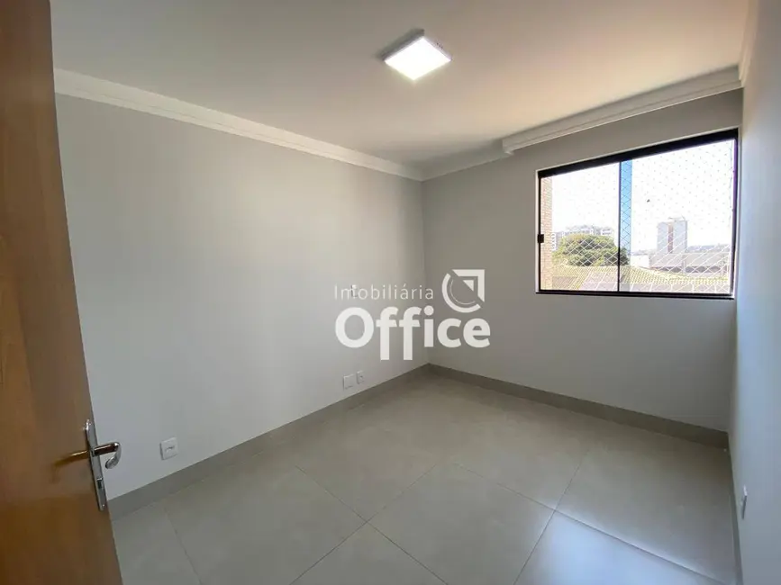 Foto 7 de Apartamento com 3 quartos à venda, 100m2 em Cidade Jardim, Anapolis - GO