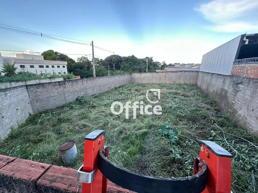 Foto 4 de Terreno / Lote à venda, 376m2 em Residencial Santa Cruz, Anapolis - GO