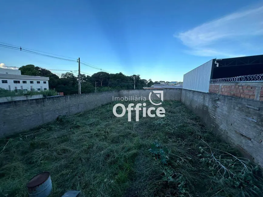 Foto 1 de Terreno / Lote à venda, 376m2 em Residencial Santa Cruz, Anapolis - GO