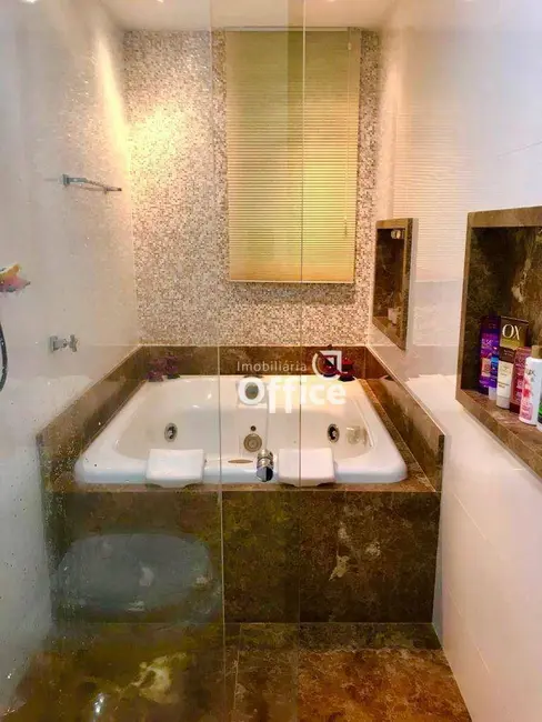Foto 6 de Apartamento com 4 quartos à venda, 250m2 em Jundiaí, Anapolis - GO