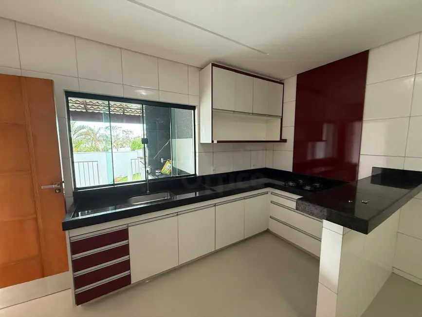 Sobrado com 3 quartos à venda, 443m2 em Condomínio Vale dos Pássaros, Anapolis - GO - imagem 6 Foto 6 de Sobrado com 3 quartos à venda, 443m2 em Condomínio Vale dos Pássaros, Anapolis - GO