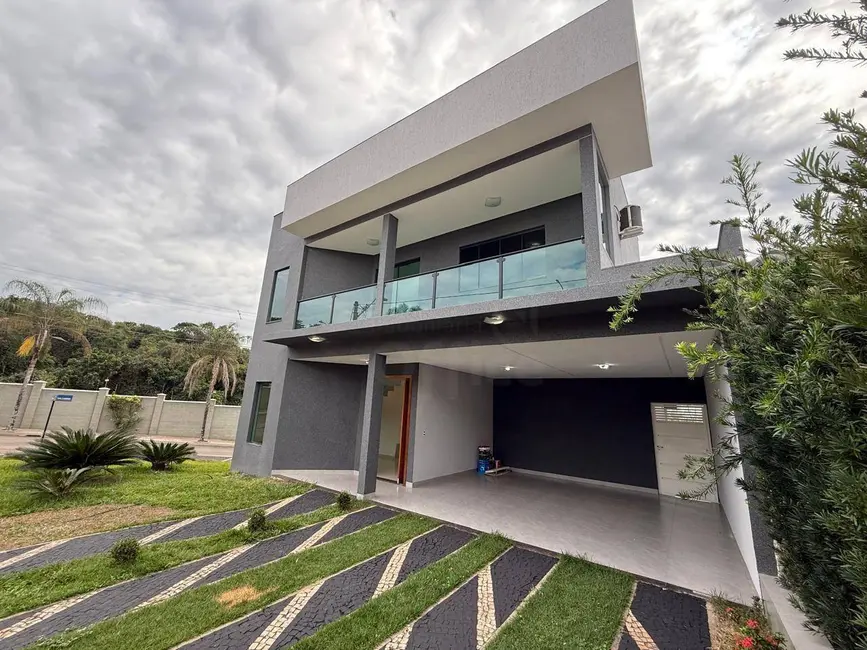 Foto 2 de Sobrado com 3 quartos à venda, 443m2 em Condomínio Vale dos Pássaros, Anapolis - GO