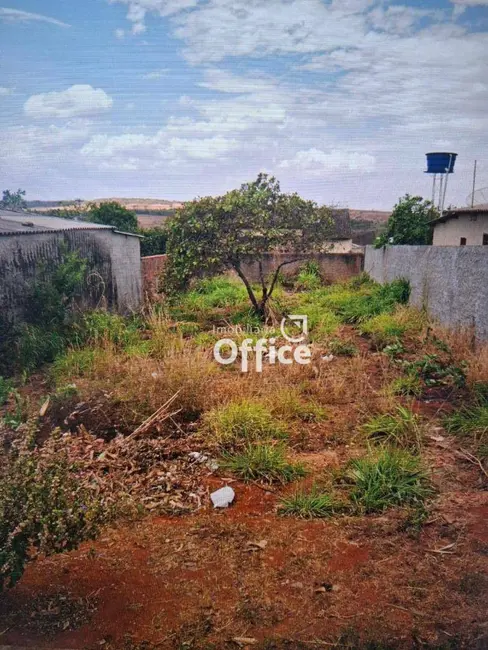 Foto 1 de Terreno / Lote à venda, 300m2 em Santos Dumont, Anapolis - GO