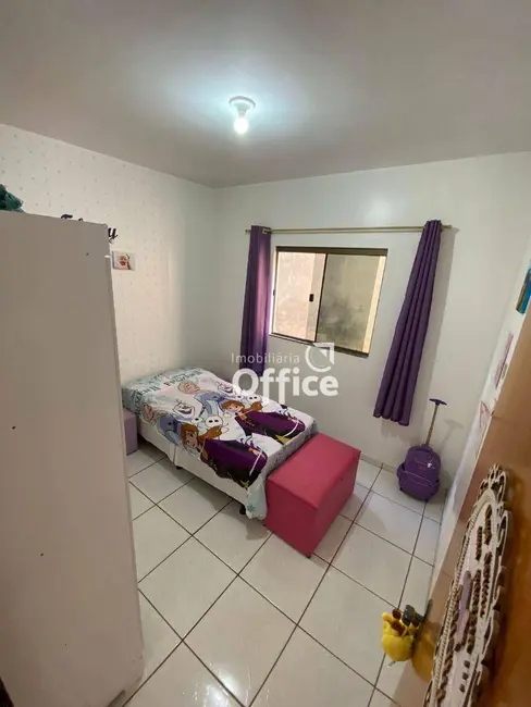 Casa com 3 quartos à venda, 300m2 em Vila Norte, Anapolis - GO - imagem 9 Foto 9 de Casa com 3 quartos à venda, 300m2 em Vila Norte, Anapolis - GO
