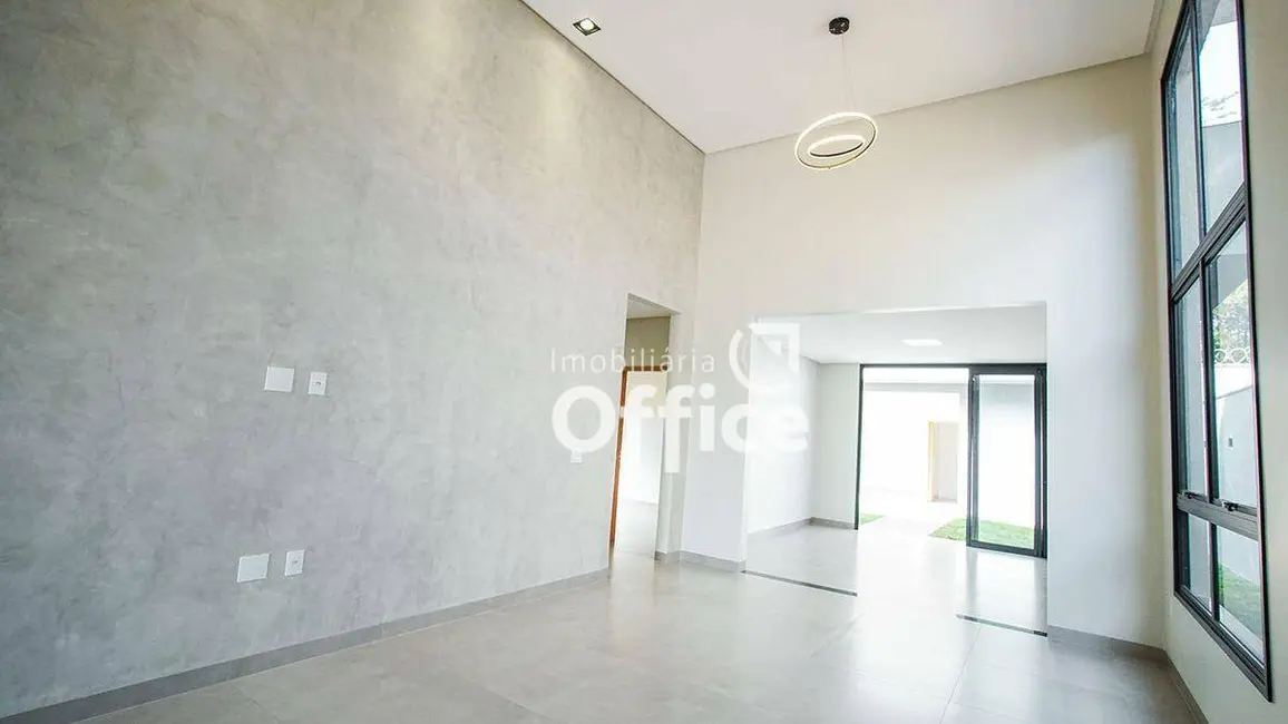 Foto 6 de Casa com 3 quartos à venda, 360m2 em Anapolis - GO