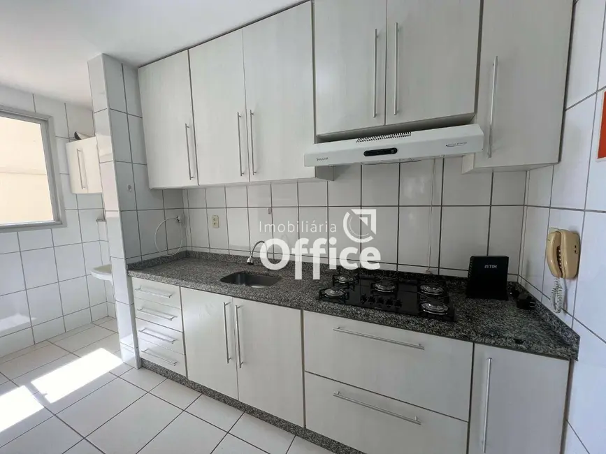 Foto 4 de Apartamento com 3 quartos para alugar, 86m2 em Jardim das Américas 2ª Etapa, Anapolis - GO