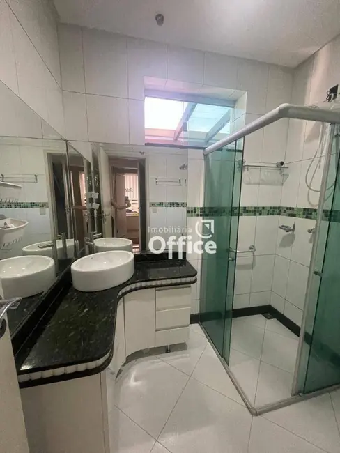 Casa com 3 quartos à venda, 595m2 em Anapolis - GO - imagem 6 Foto 6 de Casa com 3 quartos à venda, 595m2 em Anapolis - GO