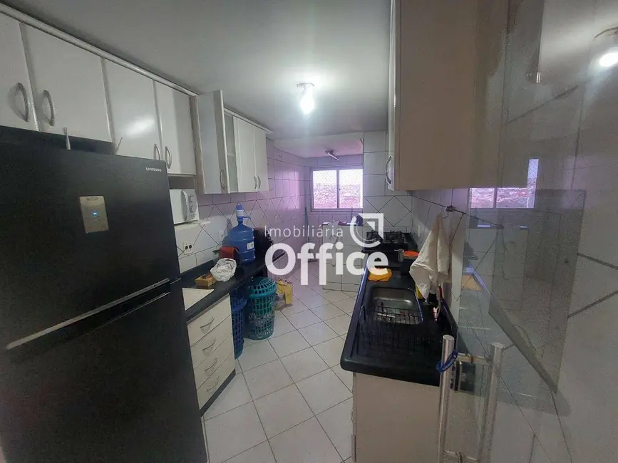 Foto 2 de Apartamento com 3 quartos à venda, 88m2 em Maracanã, Anapolis - GO