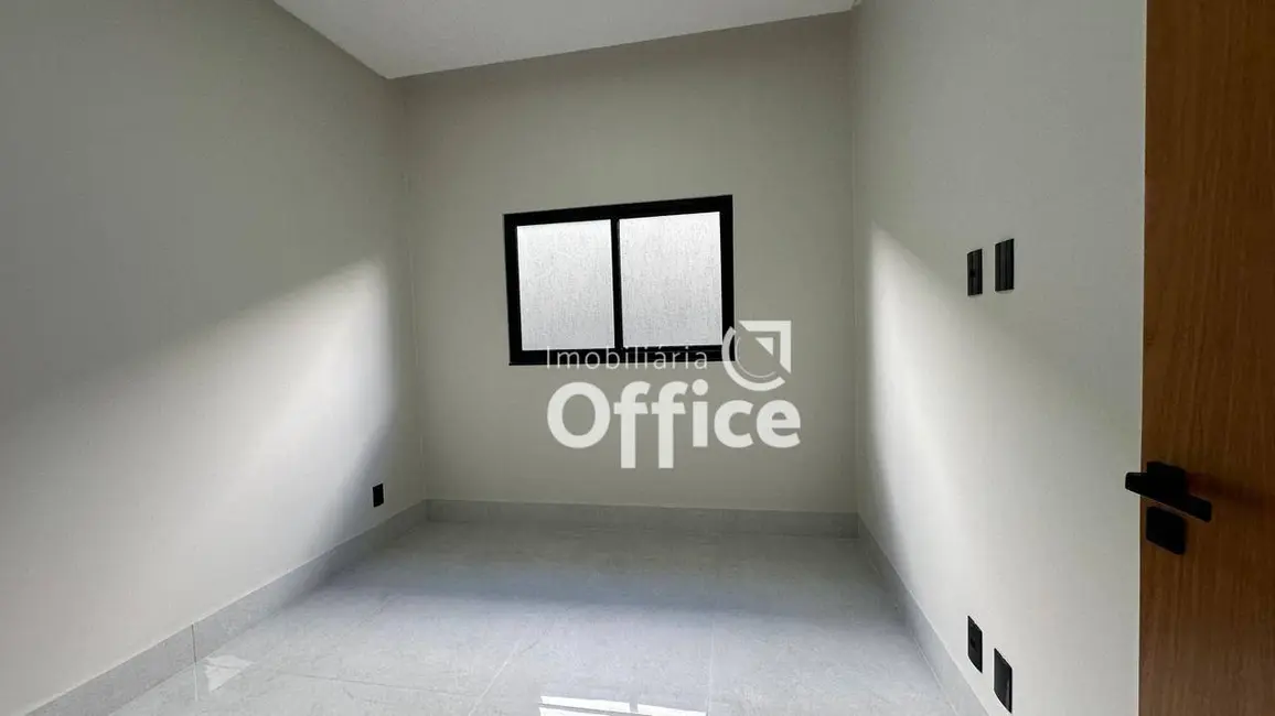 Foto 6 de Casa com 3 quartos à venda, 180m2 em Setor Sul Jamil Miguel, Anapolis - GO